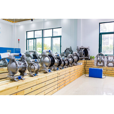 Máy bơm mạc phơi khí vật liệu PP với áp suất tối đa 120psi và dòng chảy tối đa 40gpm