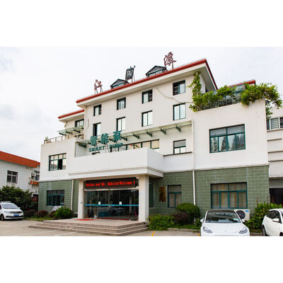 Bơm màng khí với lưu lượng tối đa 120 GPM và hoạt động liên tục hơn 2.000 giờ để chuyển hóa chất